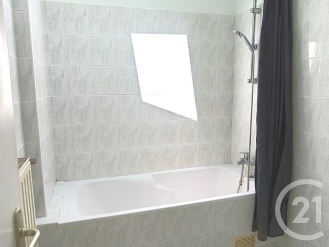 Appartement T3 &agrave; vendre - 3 pi&egrave;ces - 72 m2 - Pluvigner - 56 - BRETAGNE