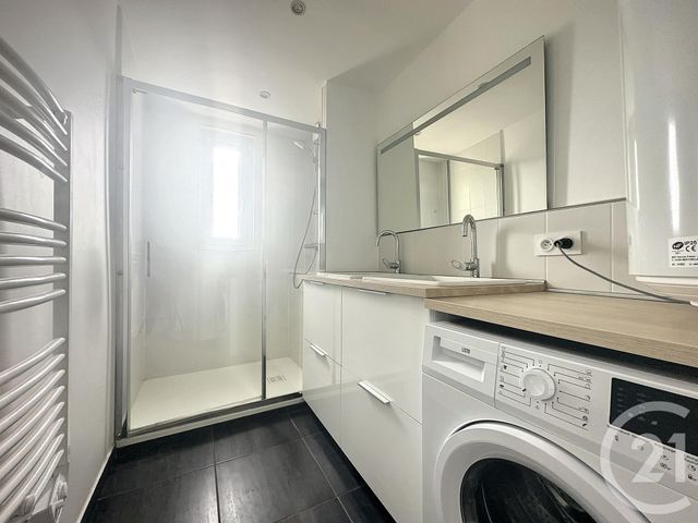 Appartement F5 à louer - 5 pièces - 71,25 m2 - Vandoeuvre Les Nancy - 54 - LORRAINE