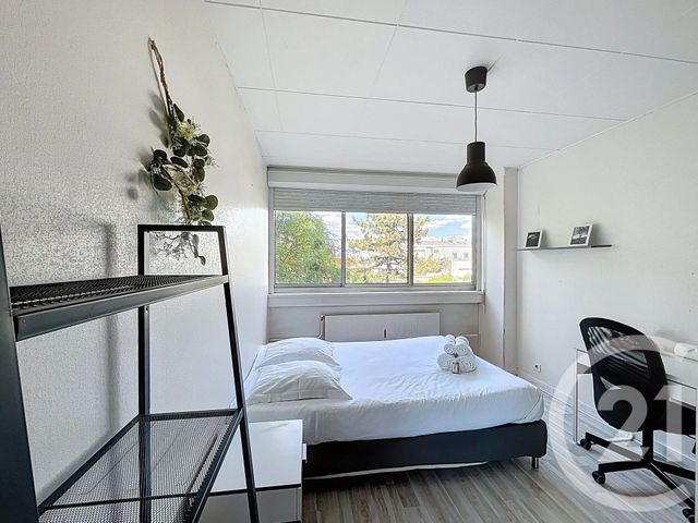 Appartement F4 à vendre - 5 pièces - 92,64 m2 - Vandoeuvre Les Nancy - 54 - LORRAINE