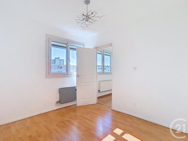 Appartement F2 à vendre - 2 pièces - 41,49 m2 - Vandoeuvre Les Nancy - 54 - LORRAINE