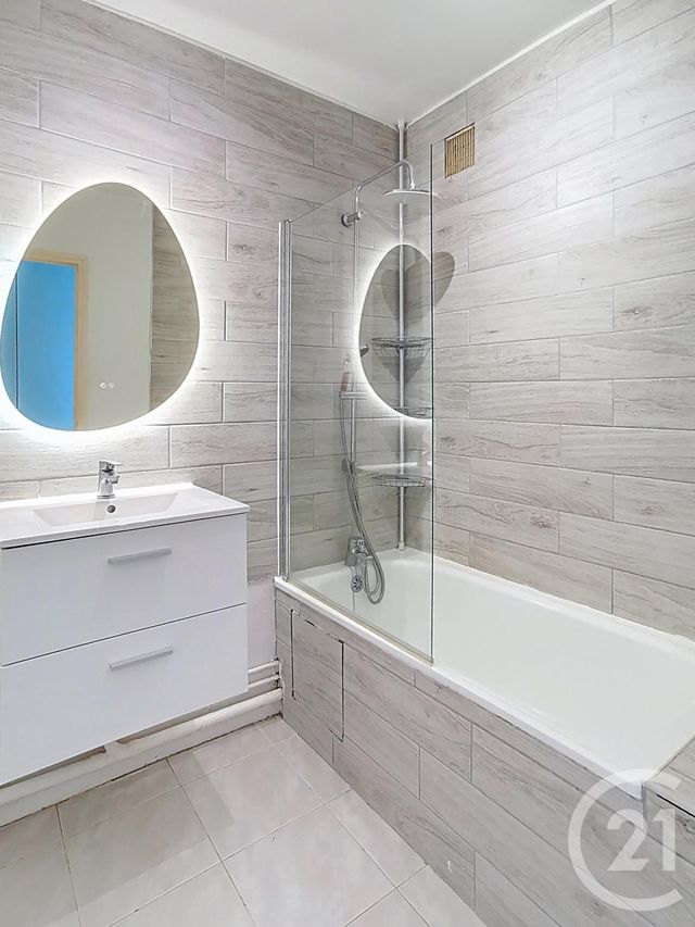 Appartement F2 à vendre - 2 pièces - 41,49 m2 - Vandoeuvre Les Nancy - 54 - LORRAINE