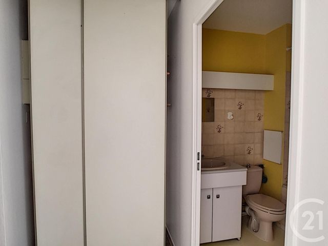 Appartement F1 à louer - 1 pièce - 28,55 m2 - Villers Les Nancy - 54 - LORRAINE