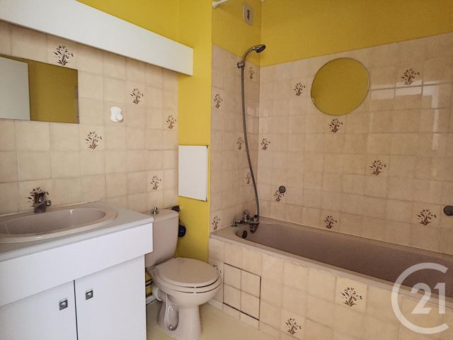 Appartement F1 à louer - 1 pièce - 28,55 m2 - Villers Les Nancy - 54 - LORRAINE