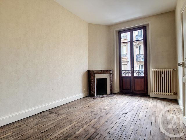 Appartement F3 à louer - 3 pièces - 61 m2 - Nancy - 54 - LORRAINE