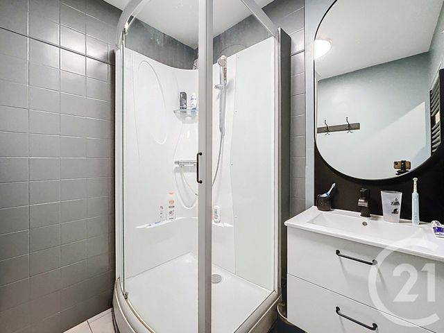 Appartement F3 &agrave; vendre - 4 pi&egrave;ces - 72 m2 - Vandoeuvre Les Nancy - 54 - LORRAINE