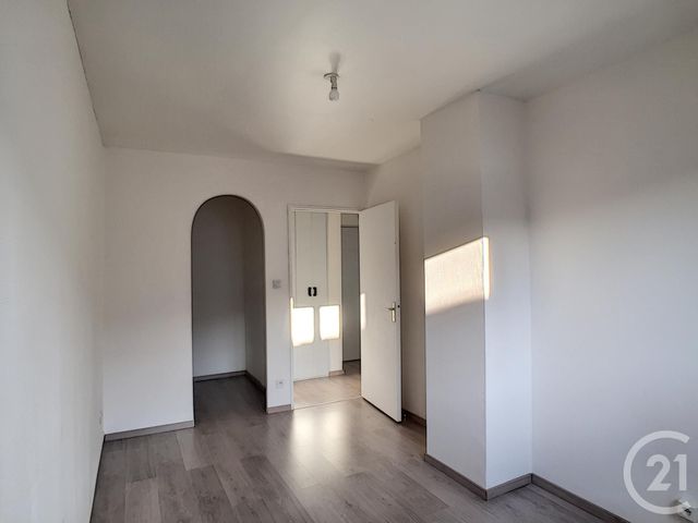 Appartement F2 &agrave; louer - 2 pi&egrave;ces - 45,17 m2 - Villers Les Nancy - 54 - LORRAINE