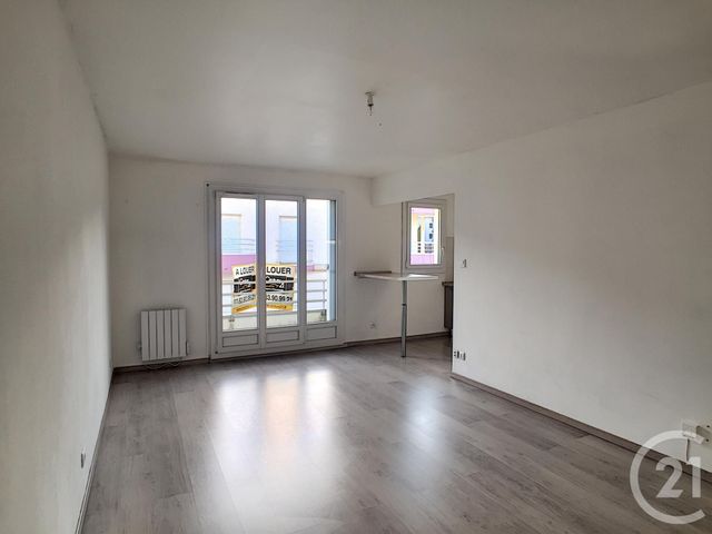 Appartement F2 &agrave; louer - 2 pi&egrave;ces - 45,17 m2 - Villers Les Nancy - 54 - LORRAINE