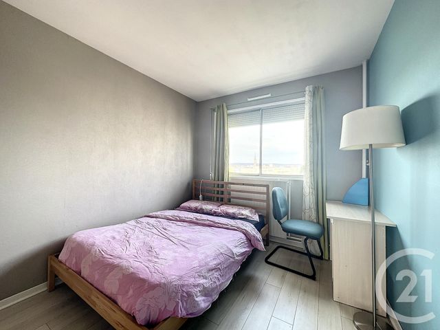 Appartement F4 &agrave; louer - 4 pi&egrave;ces - 91,24 m2 - Vandoeuvre Les Nancy - 54 - LORRAINE