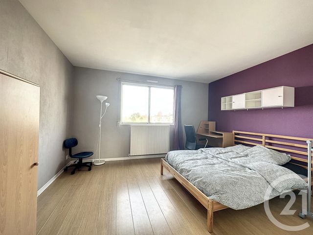 Appartement F4 &agrave; louer - 4 pi&egrave;ces - 91,24 m2 - Vandoeuvre Les Nancy - 54 - LORRAINE