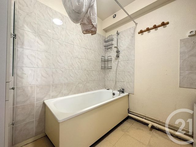 Appartement F4 &agrave; louer - 4 pi&egrave;ces - 91,24 m2 - Vandoeuvre Les Nancy - 54 - LORRAINE