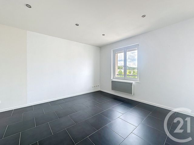 Appartement Studio &agrave; louer - 1 pi&egrave;ce - 24,45 m2 - Tomblaine - 54 - LORRAINE