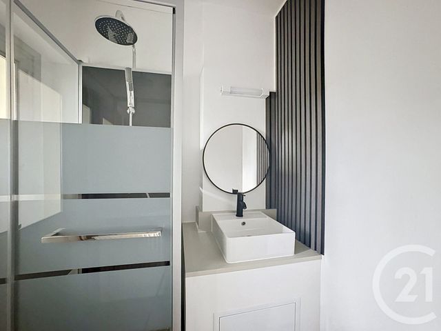 Appartement F3 &agrave; louer - 3 pi&egrave;ces - 57,66 m2 - Neuves Maisons - 54 - LORRAINE