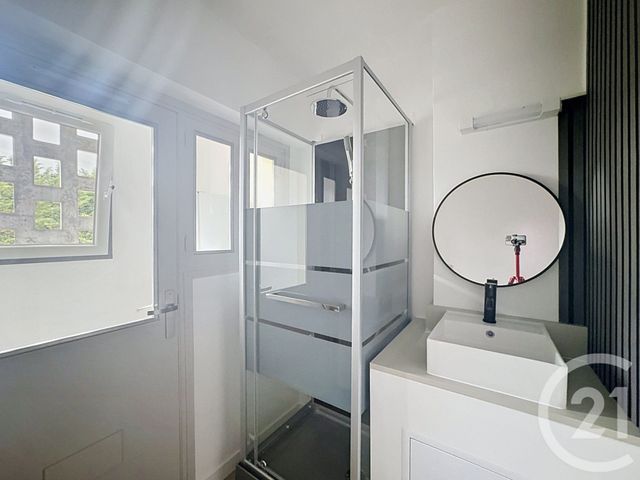 Appartement F3 &agrave; louer - 3 pi&egrave;ces - 57,66 m2 - Neuves Maisons - 54 - LORRAINE