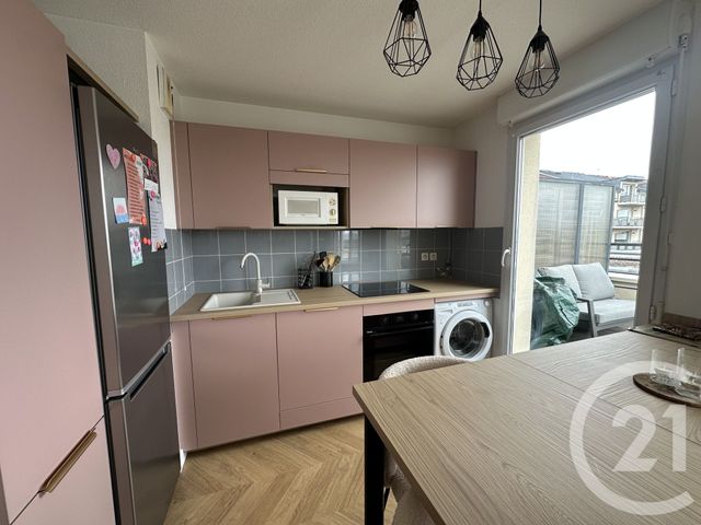 Appartement F3 &agrave; louer - 3 pi&egrave;ces - 61,14 m2 - Nancy - 54 - LORRAINE