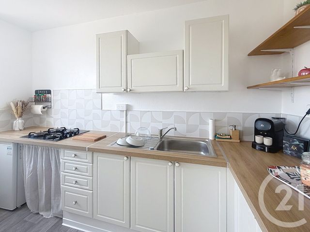 Appartement F2 &agrave; louer - 2 pi&egrave;ces - 46,50 m2 - Vandoeuvre Les Nancy - 54 - LORRAINE
