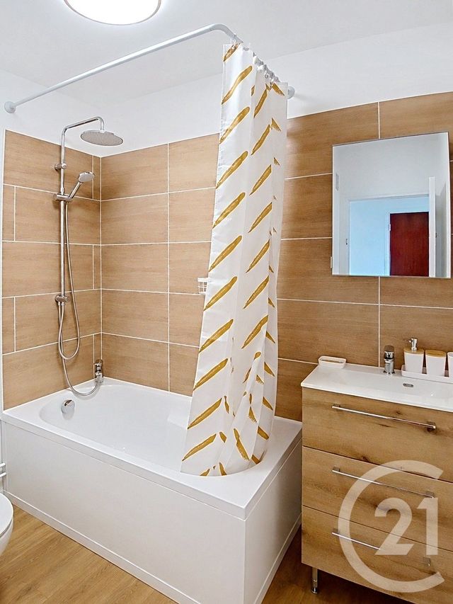 Appartement F2 &agrave; louer - 2 pi&egrave;ces - 46,50 m2 - Vandoeuvre Les Nancy - 54 - LORRAINE