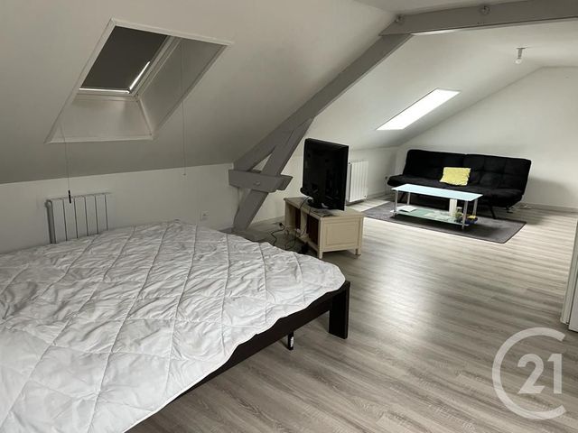 Appartement Studio &agrave; louer - 1 pi&egrave;ce - 21 m2 - Montdidier - 80 - PICARDIE