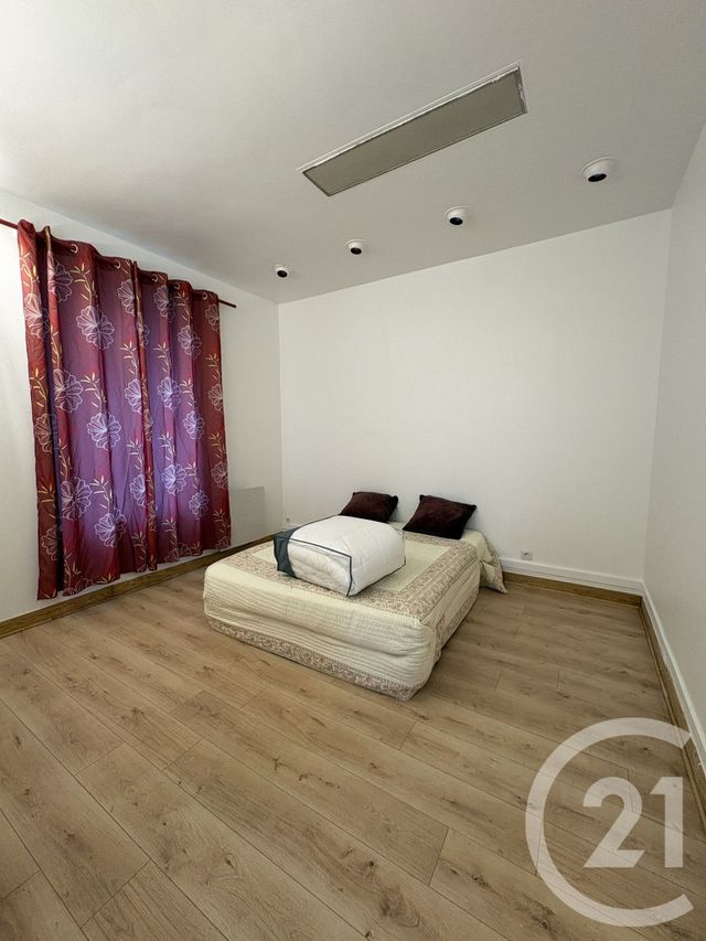 Maison &agrave; louer - 4 pi&egrave;ces - 103,33 m2 - Assainvillers - 80 - PICARDIE