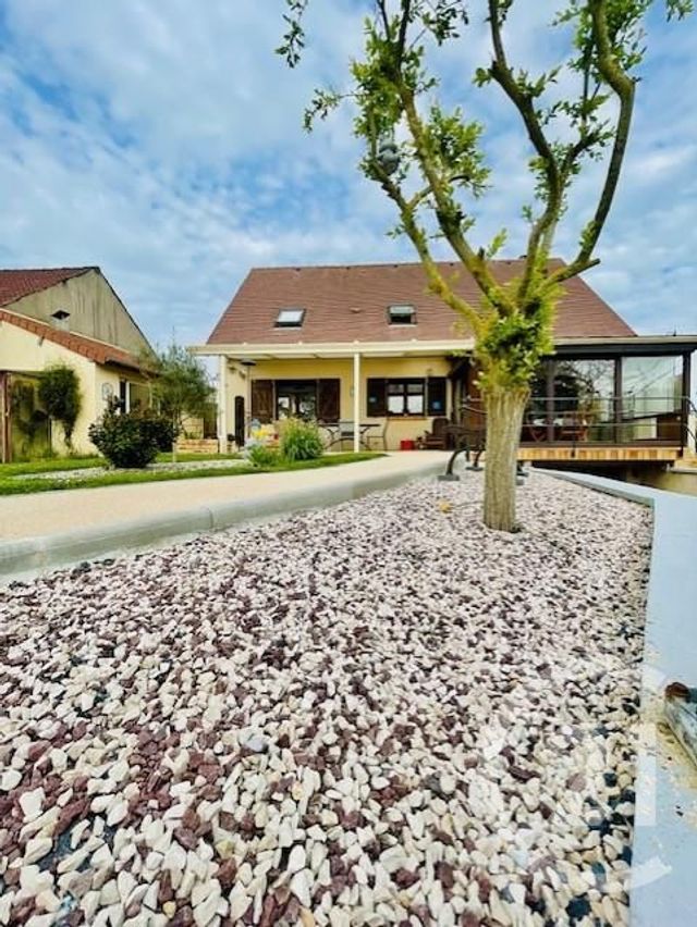 Maison &agrave; vendre - 6 pi&egrave;ces - 150 m2 - Faverolles - 80 - PICARDIE