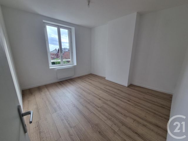 Appartement F3 &agrave; louer - 3 pi&egrave;ces - 55,30 m2 - Montdidier - 80 - PICARDIE