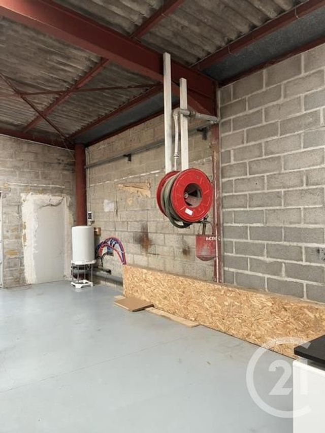 Divers &agrave; vendre - 350 m2 - Montdidier - 80 - PICARDIE