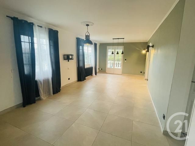 Maison &agrave; vendre - 3 pi&egrave;ces - 62 m2 - Domfront - 60 - PICARDIE