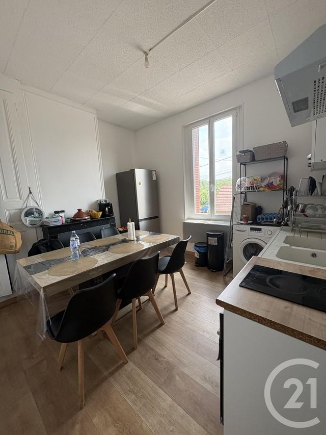 Appartement F2 &agrave; louer - 2 pi&egrave;ces - 45,41 m2 - Montdidier - 80 - PICARDIE