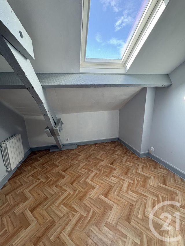 Appartement F1 &agrave; louer - 2 pi&egrave;ces - 26,19 m2 - Montdidier - 80 - PICARDIE