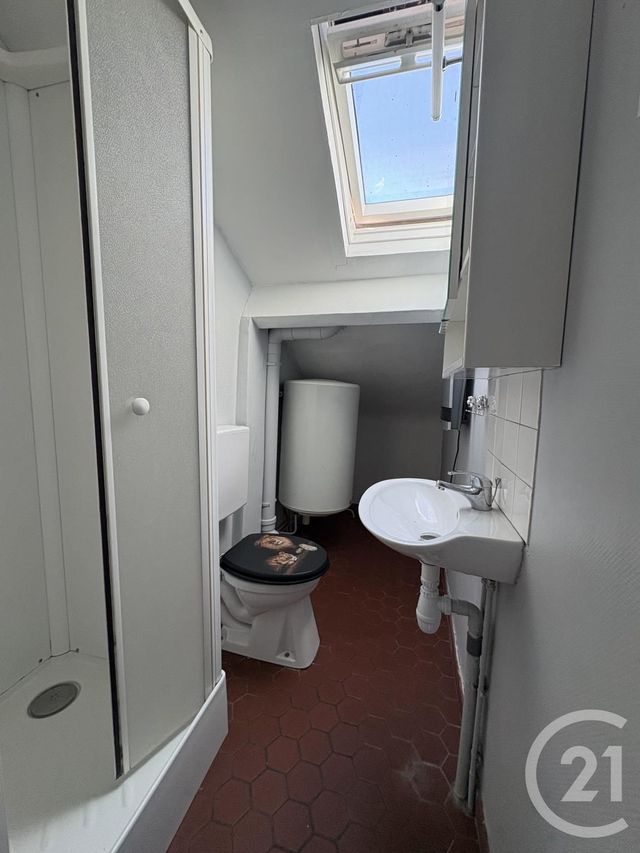 Appartement F1 &agrave; louer - 2 pi&egrave;ces - 26,19 m2 - Montdidier - 80 - PICARDIE