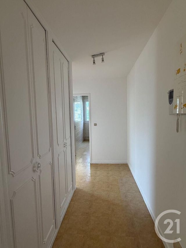 Appartement F3 &agrave; vendre - 3 pi&egrave;ces - 59,85 m2 - Compiegne - 60 - PICARDIE