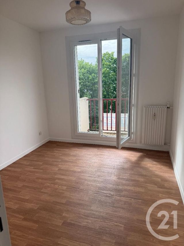 Appartement F3 &agrave; vendre - 3 pi&egrave;ces - 59,85 m2 - Compiegne - 60 - PICARDIE