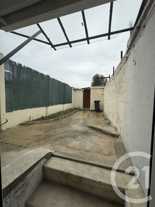 Maison &agrave; louer - 3 pi&egrave;ces - 38,07 m2 - Montdidier - 80 - PICARDIE
