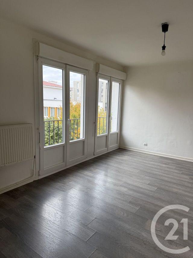 Appartement F3 à louer - 3 pièces - 70 m2 - Jarny - 54 - LORRAINE
