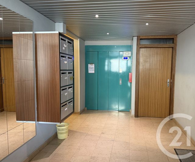 Appartement T4 à vendre - 5 pièces - 100,65 m2 - Val De Briey - 54 - LORRAINE