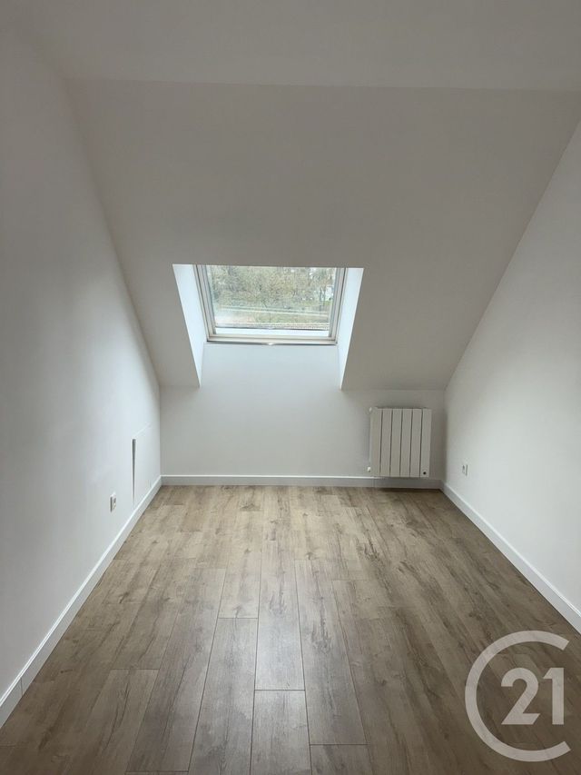 Appartement F4 &agrave; louer - 4 pi&egrave;ces - 76,76 m2 - Jarny - 54 - LORRAINE