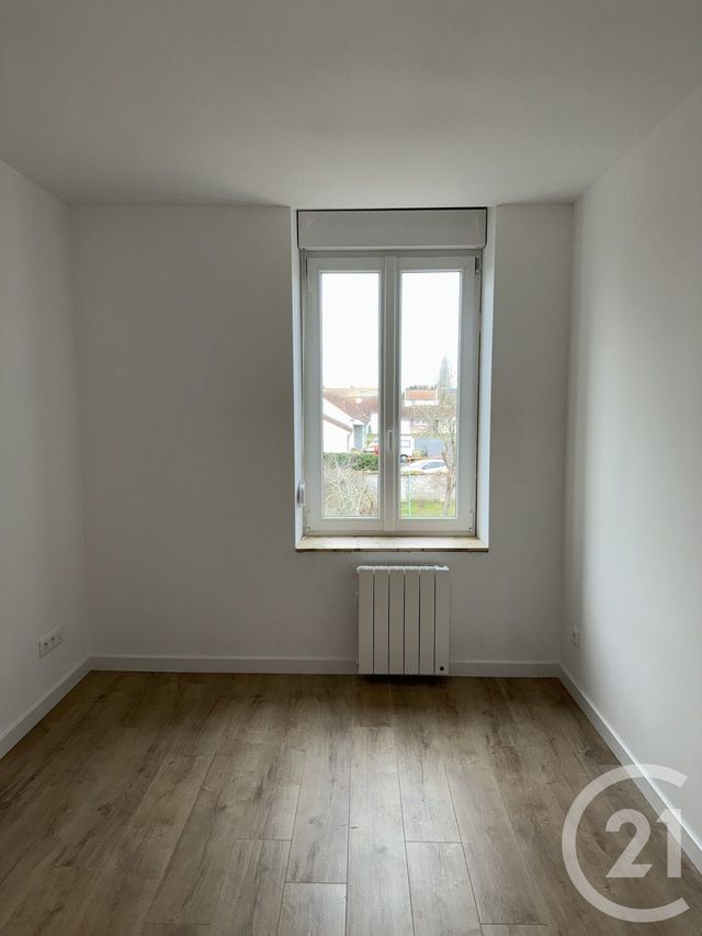 Appartement F4 &agrave; louer - 4 pi&egrave;ces - 76,76 m2 - Jarny - 54 - LORRAINE
