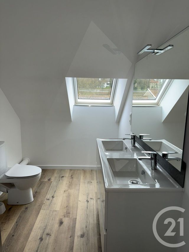 Appartement F4 &agrave; louer - 4 pi&egrave;ces - 76,76 m2 - Jarny - 54 - LORRAINE