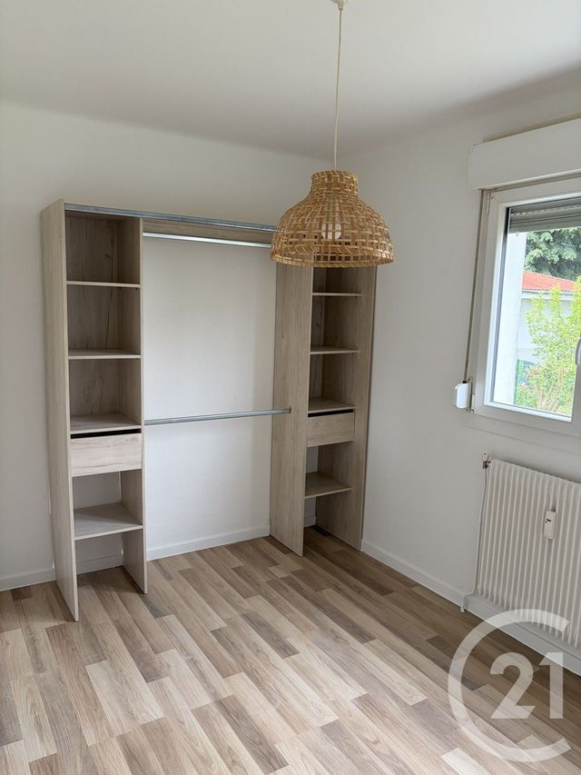 Appartement F3 &agrave; louer - 3 pi&egrave;ces - 75 m2 - Jarny - 54 - LORRAINE