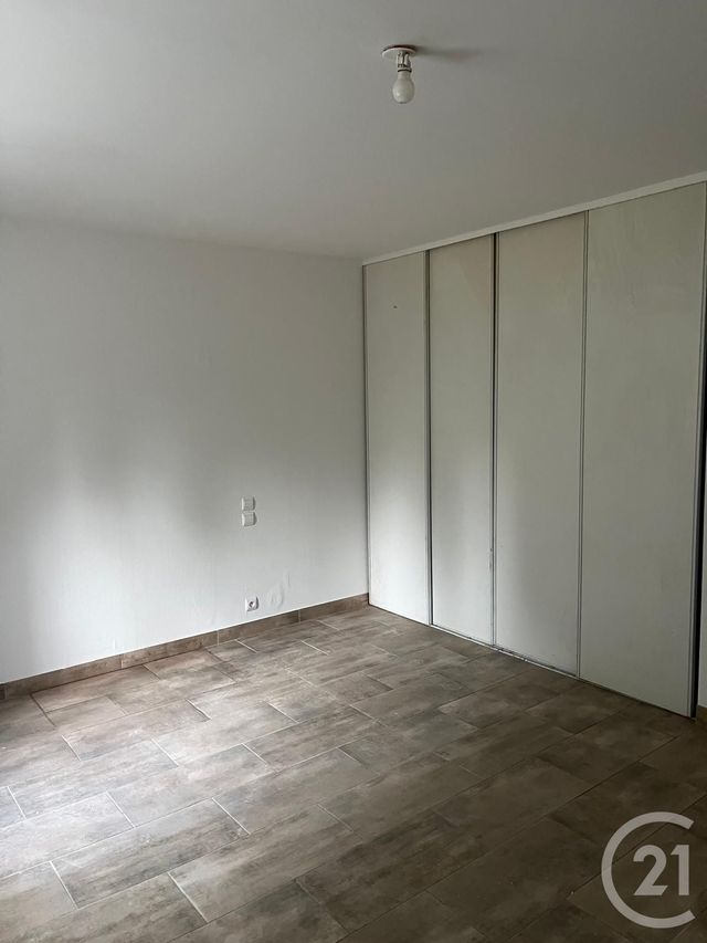 Appartement F2 &agrave; louer - 2 pi&egrave;ces - 59,55 m2 - Joeuf - 54 - LORRAINE