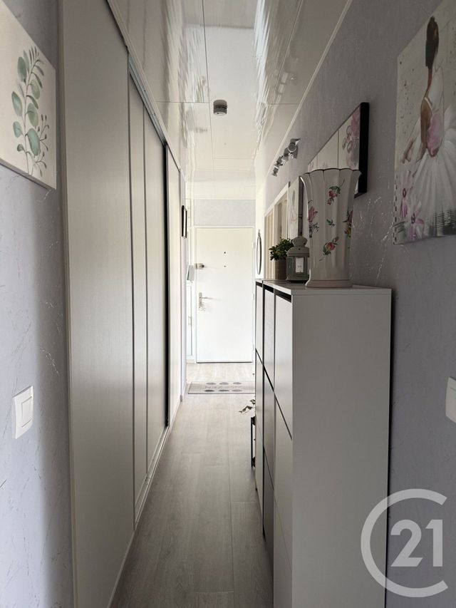 Appartement F4 &agrave; vendre - 4 pi&egrave;ces - 70,68 m2 - Longuyon - 54 - LORRAINE