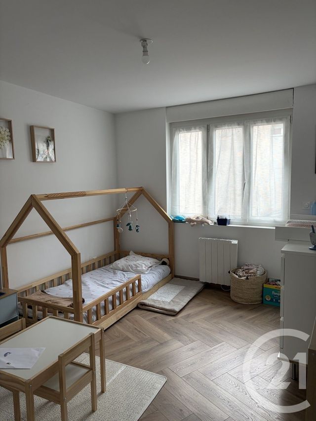 Appartement F4 &agrave; louer - 4 pi&egrave;ces - 79,98 m2 - Jarny - 54 - LORRAINE