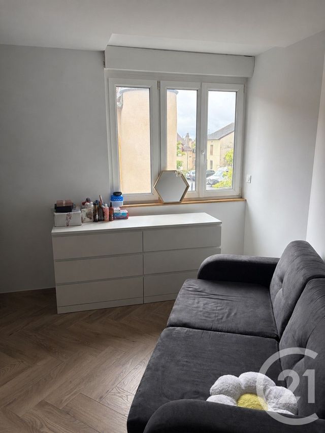 Appartement F4 &agrave; louer - 4 pi&egrave;ces - 79,98 m2 - Jarny - 54 - LORRAINE