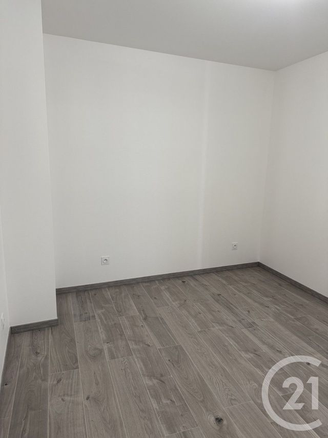 Appartement F3 &agrave; louer - 3 pi&egrave;ces - 57 m2 - Pagny Sur Moselle - 54 - LORRAINE