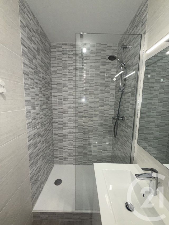 Appartement F3 &agrave; louer - 3 pi&egrave;ces - 57 m2 - Pagny Sur Moselle - 54 - LORRAINE