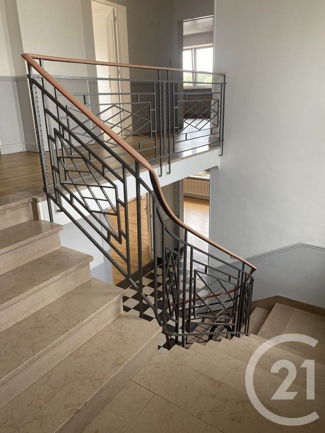 Maison &agrave; louer - 7 pi&egrave;ces - 157,14 m2 - Jarny - 54 - LORRAINE