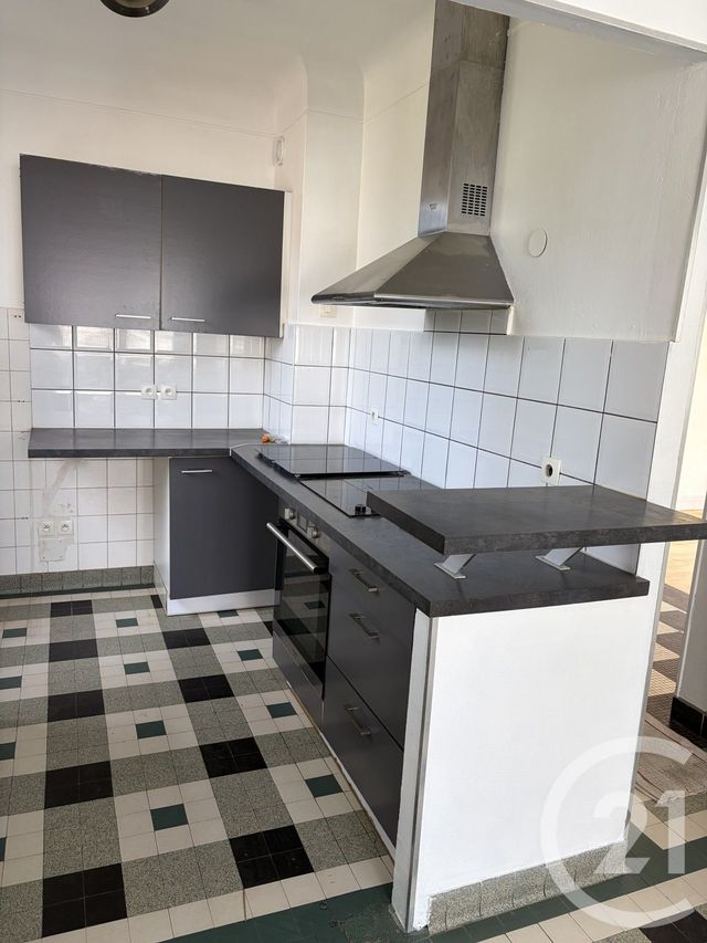 Maison &agrave; louer - 7 pi&egrave;ces - 157,14 m2 - Jarny - 54 - LORRAINE