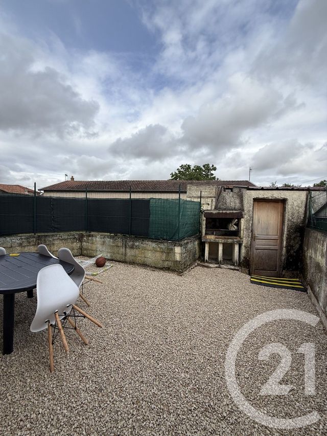 Maison &agrave; louer - 4 pi&egrave;ces - 78,77 m2 - Buzy Darmont - 55 - LORRAINE