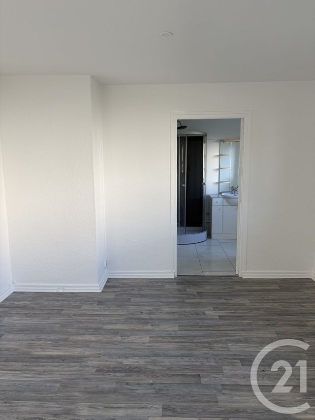 Appartement F3 &agrave; louer - 3 pi&egrave;ces - 72,13 m2 - Jarny - 54 - LORRAINE