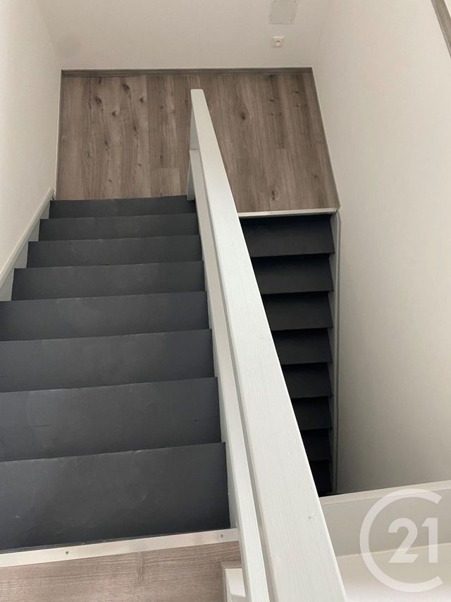 Appartement F3 &agrave; louer - 3 pi&egrave;ces - 54,35 m2 - Jarny - 54 - LORRAINE