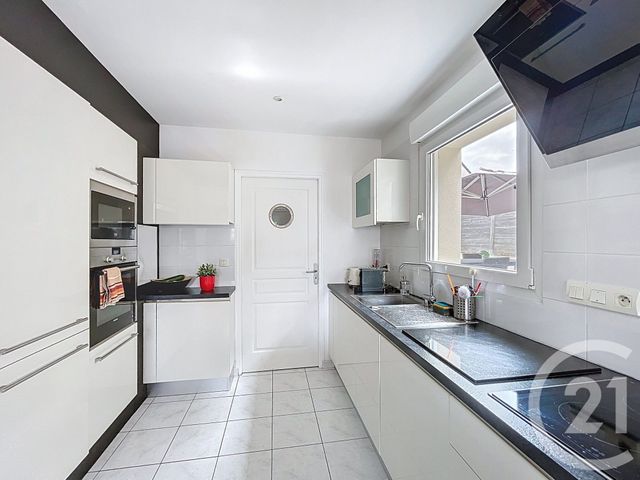 Maison à vendre - 6 pièces - 146 m2 - Lamballe - 22 - BRETAGNE